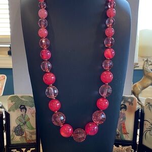 Elegant Red/Pink Moonglow Lucite Beaded Necklace